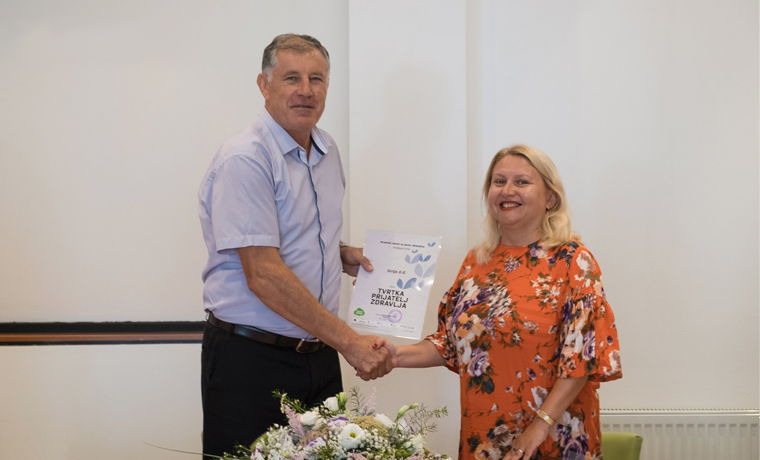 Dodjela priznanja i uručenje certifikata